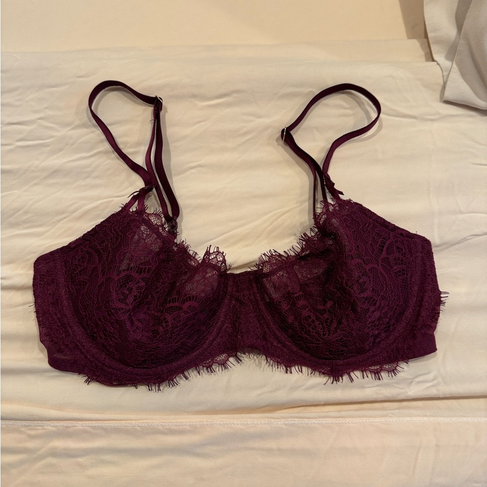 Beautiful Victoria’s Secret lace bra.